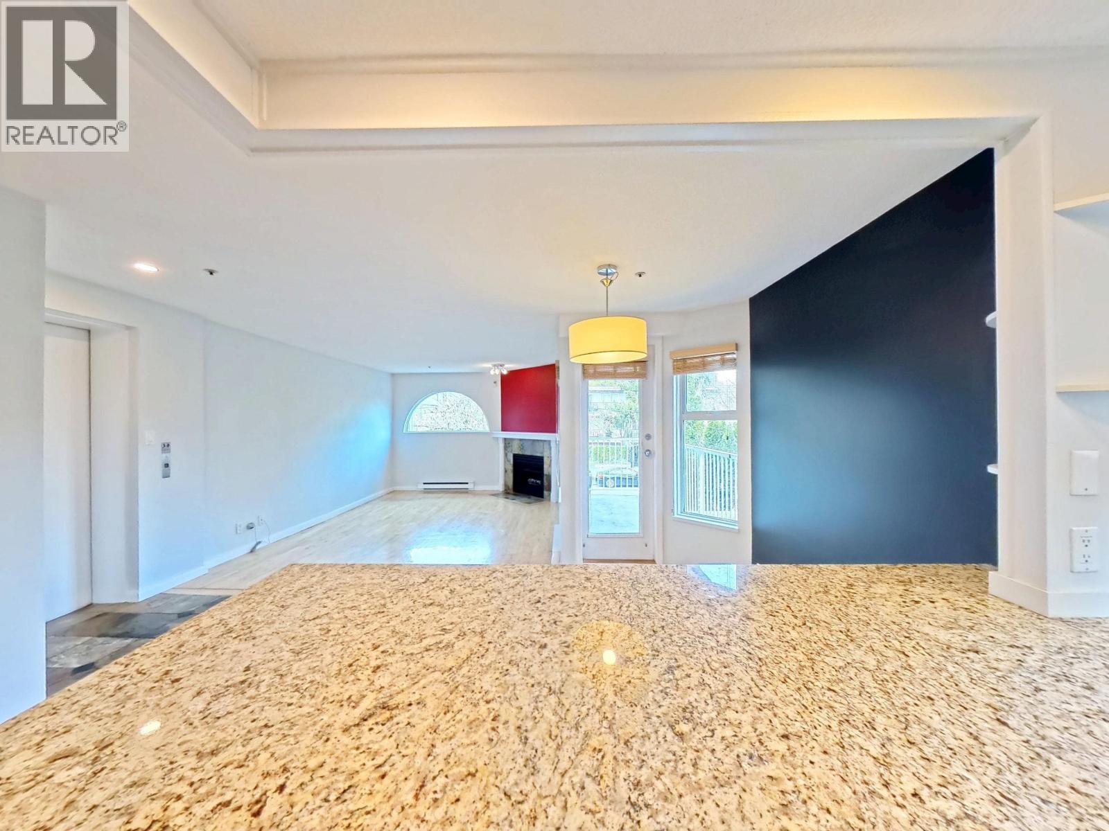 201 1868 W 8th Avenue, Vancouver, British Columbia  V6J 5G3 - Photo 12 - R3120515