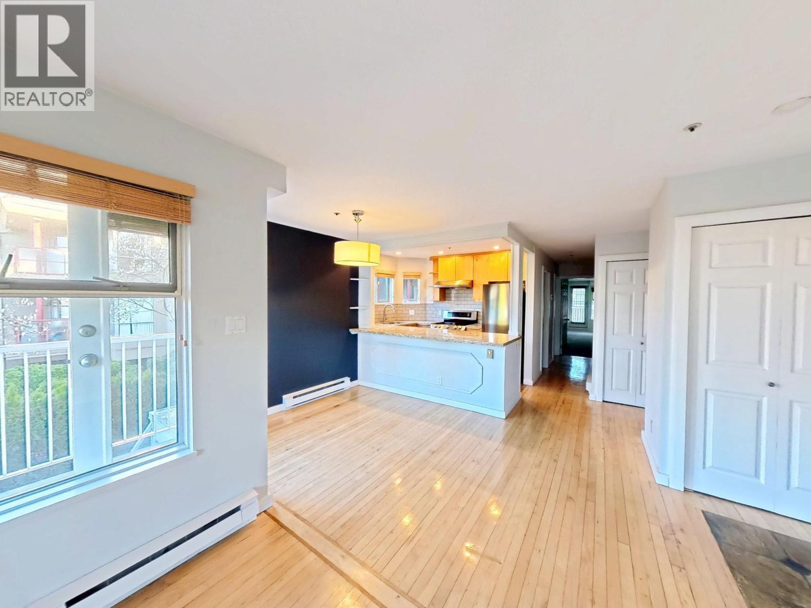 201 1868 W 8th Avenue, Vancouver, British Columbia  V6J 5G3 - Photo 15 - R3120515