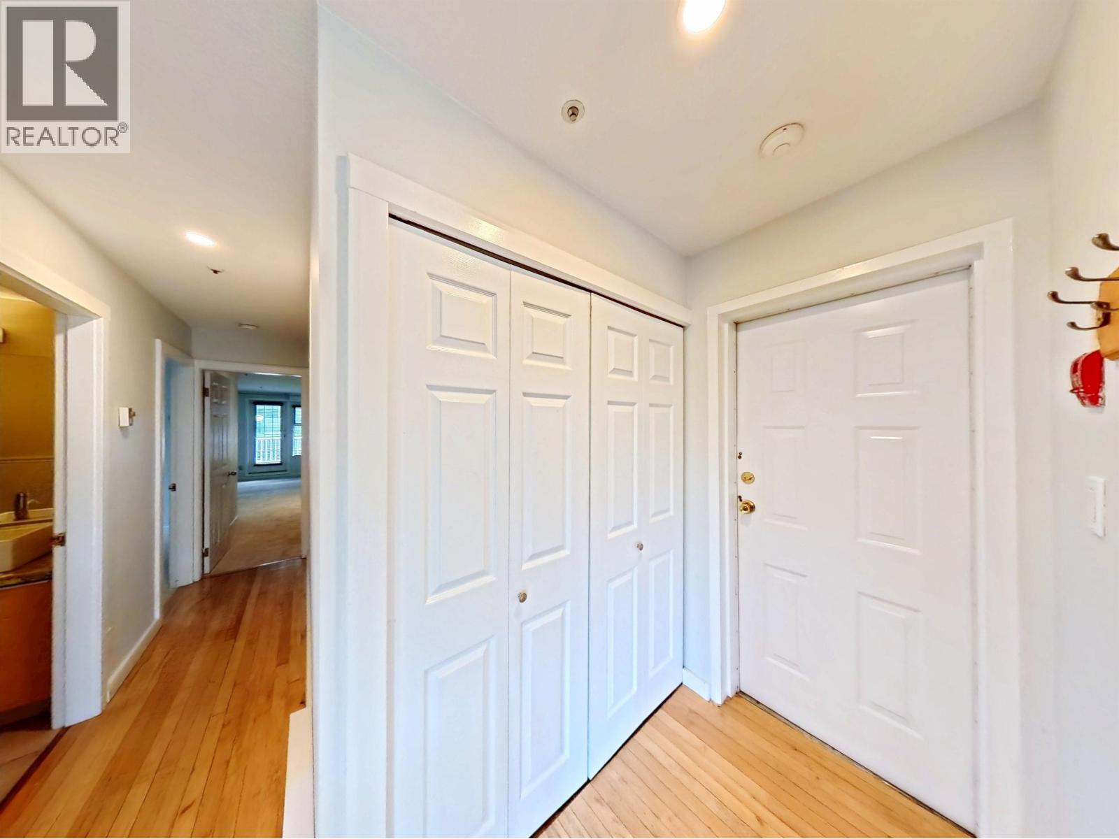 201 1868 W 8th Avenue, Vancouver, British Columbia  V6J 5G3 - Photo 21 - R3120515