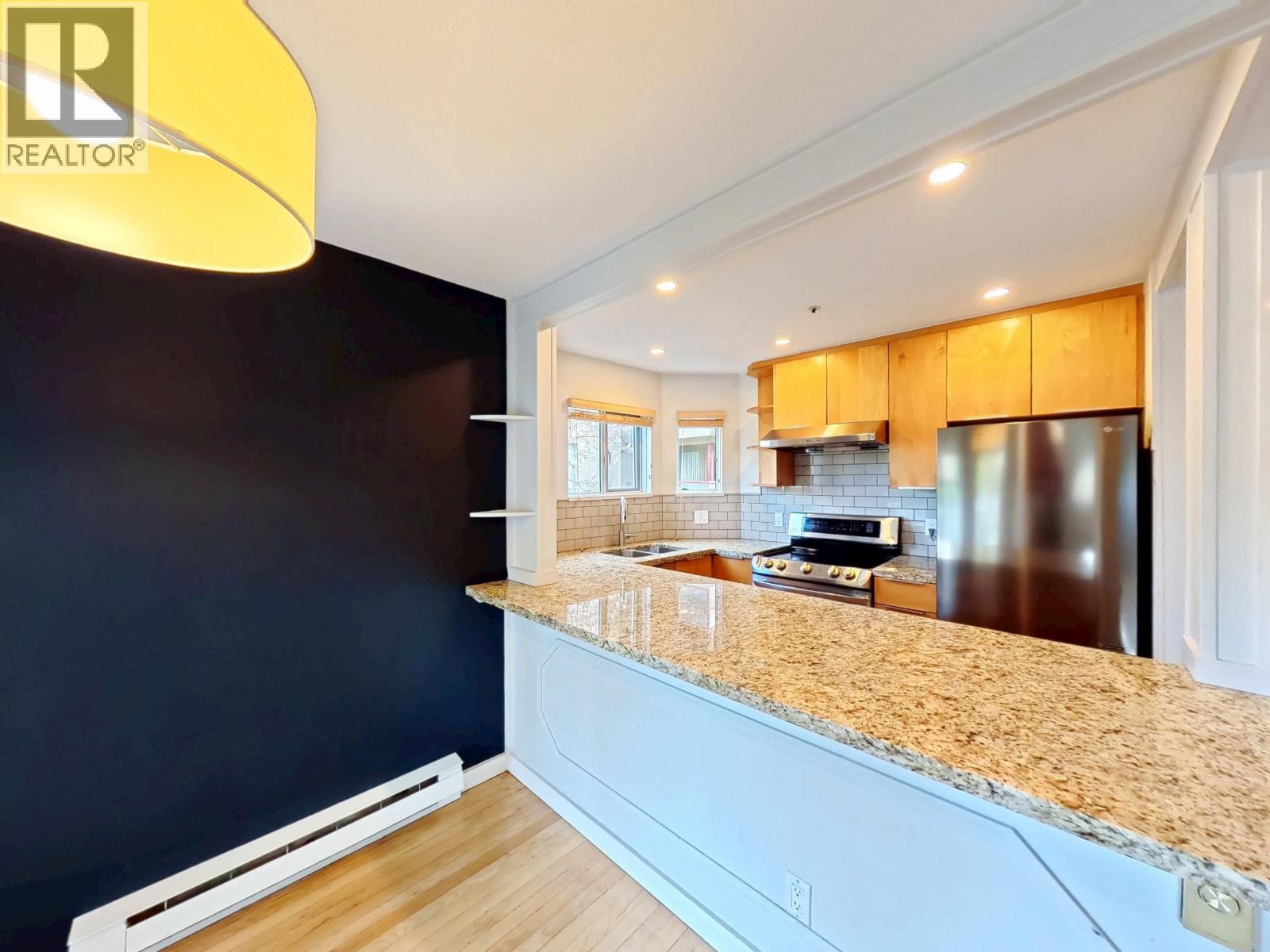 201 1868 W 8th Avenue, Vancouver, British Columbia  V6J 5G3 - Photo 7 - R3120515
