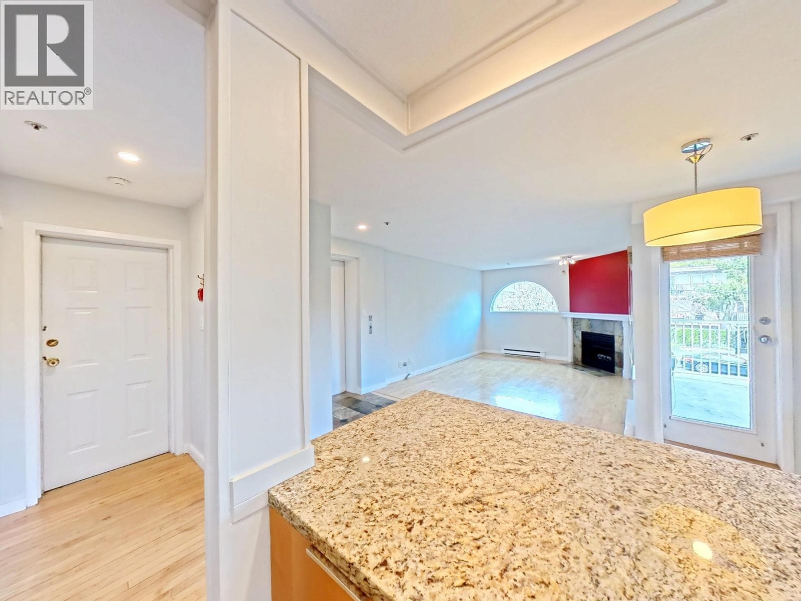 201 1868 W 8th Avenue, Vancouver, British Columbia  V6J 5G3 - Photo 9 - R3120515