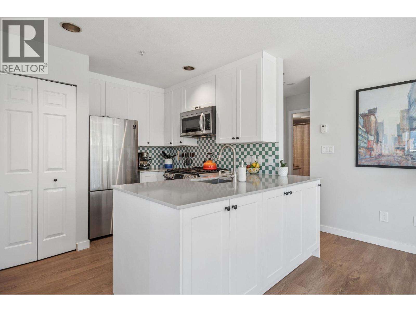 302 1510 Grant Street, Vancouver, British Columbia  V5L 2Y2 - Photo 6 - R3120547