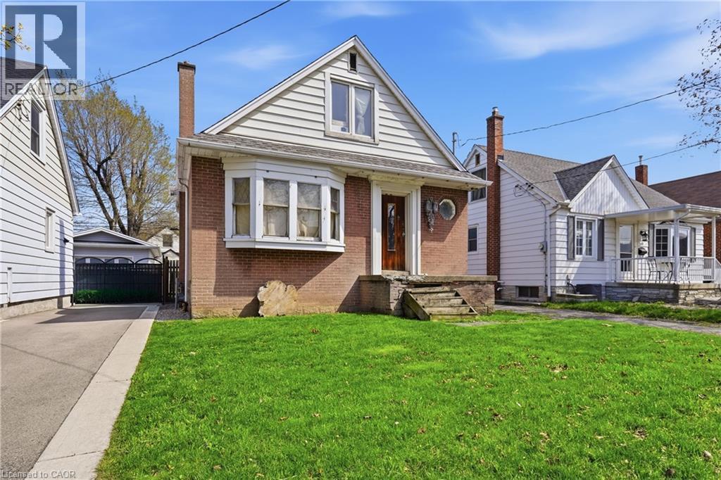 145 Auburn Avenue, Hamilton, Ontario  L8K 3B3 - Photo 2 - 40827944