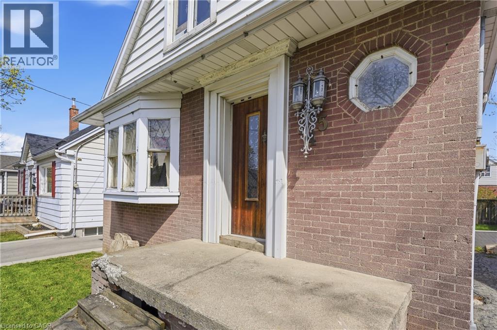 145 Auburn Avenue, Hamilton, Ontario  L8K 3B3 - Photo 4 - 40827944