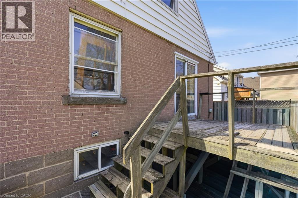 145 Auburn Avenue, Hamilton, Ontario  L8K 3B3 - Photo 7 - 40827944