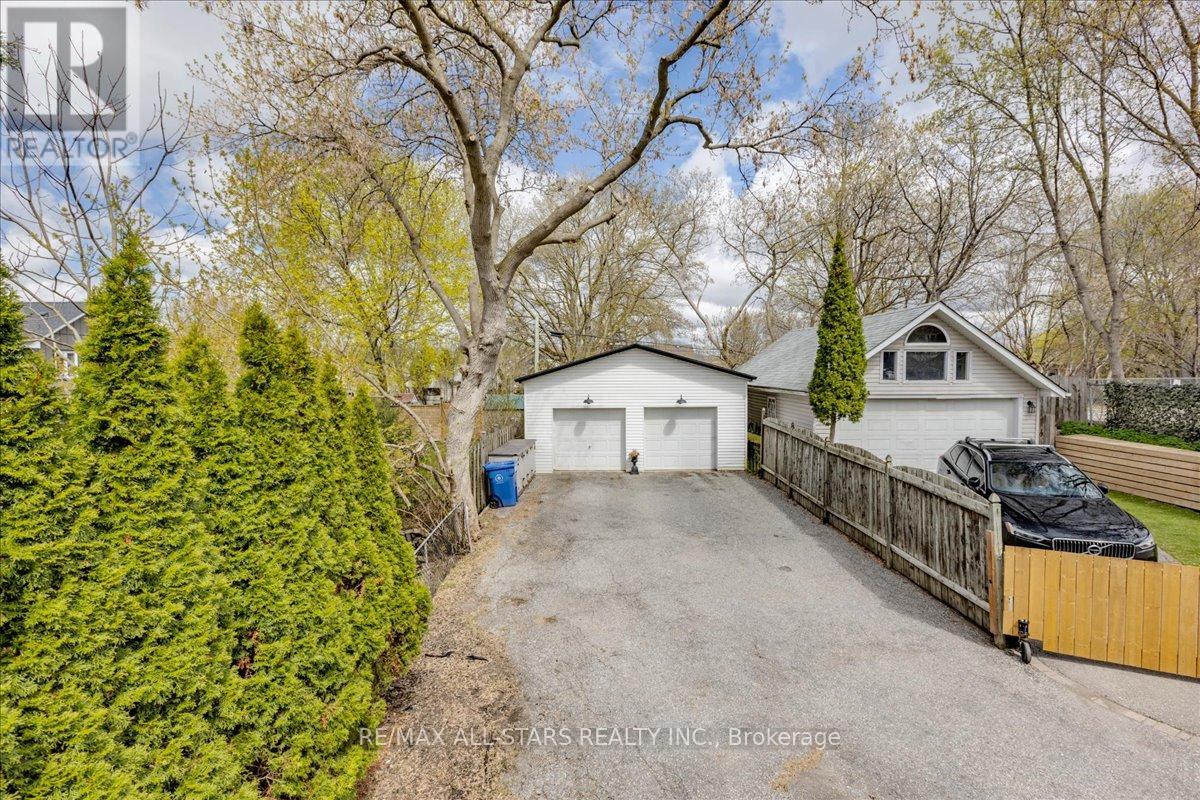 Main Floor - 387 Ontario Street, Newmarket, Ontario  L3Y 2K5 - Photo 15 - N13038544