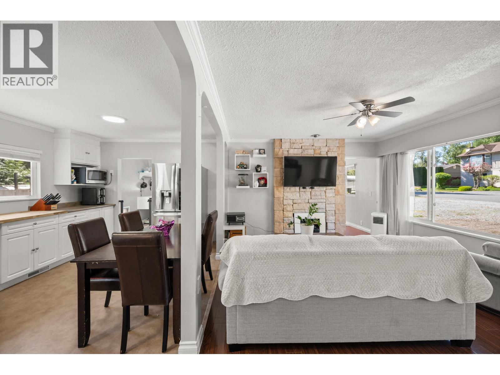 24898 122 Avenue, Maple Ridge, British Columbia  V4R 2A1 - Photo 7 - R3120349
