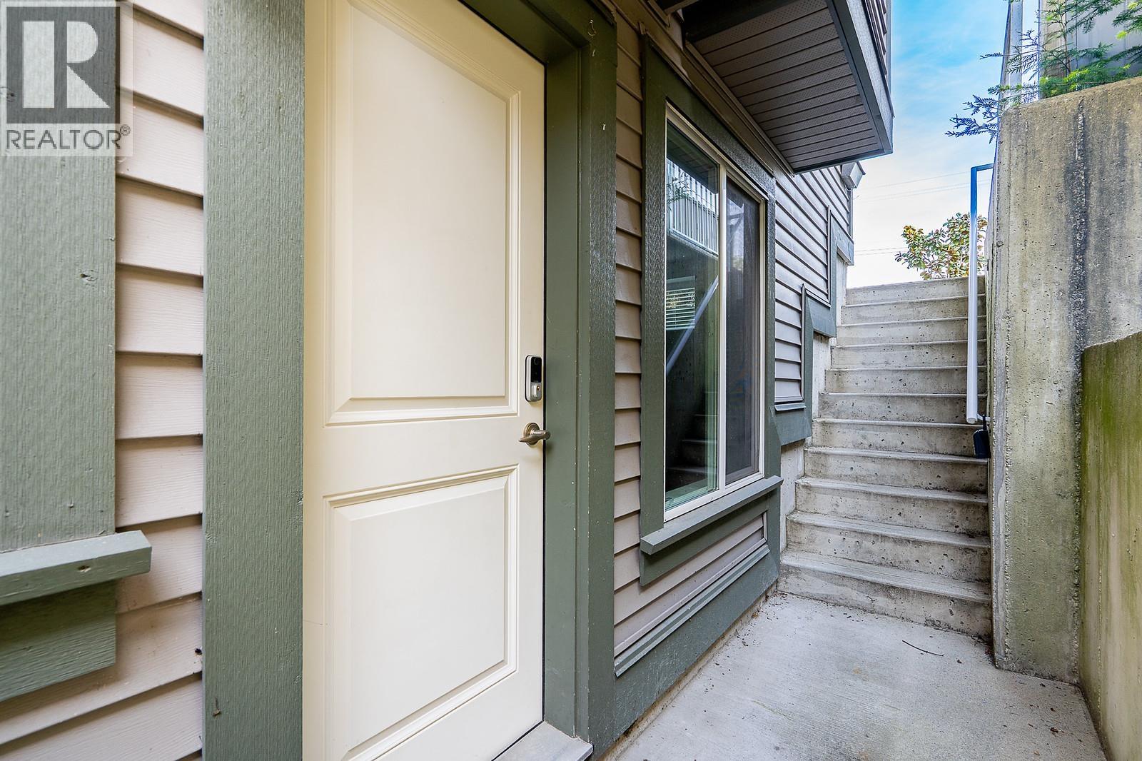 374 Simpson Street, New Westminster, British Columbia  V3L 3J9 - Photo 34 - R3120528