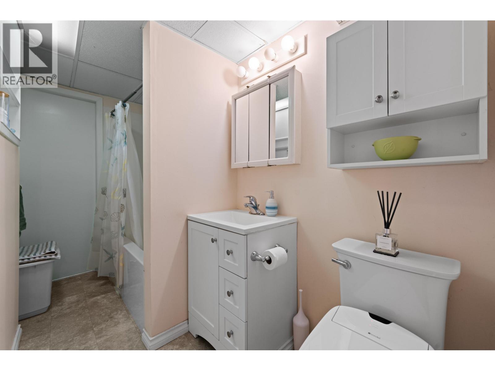 689 Poplar Street, Coquitlam, British Columbia  V3J 3K7 - Photo 26 - R3120550