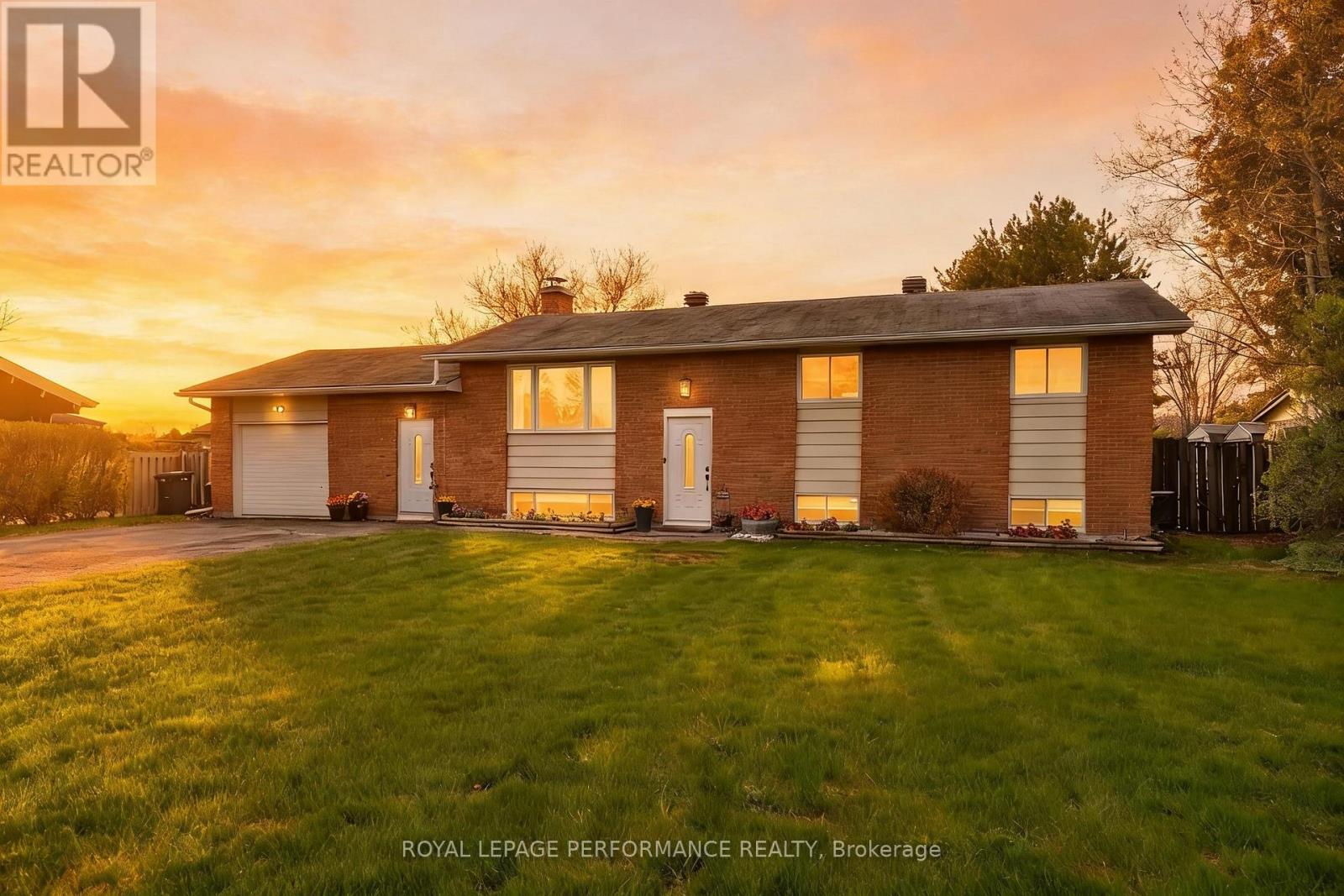 17406 COUNTY 18 ROAD, South Stormont, Ontario