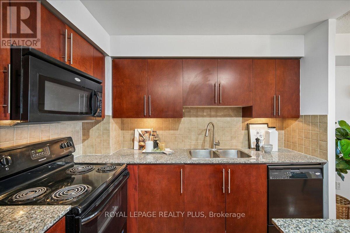 1038 - 35 Viking Lane, Toronto, Ontario  M9B 0A2 - Photo 10 - W13093264