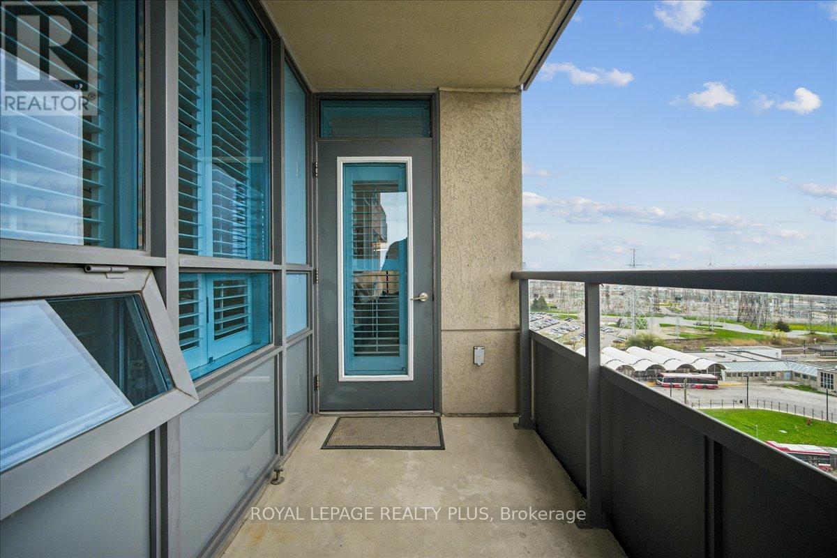 1038 - 35 Viking Lane, Toronto, Ontario  M9B 0A2 - Photo 25 - W13093264
