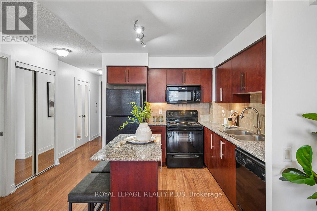 1038 - 35 Viking Lane, Toronto, Ontario  M9B 0A2 - Photo 9 - W13093264