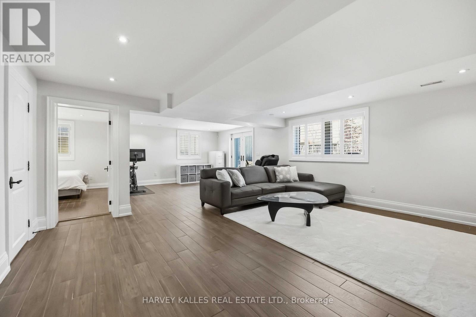 27 Ashley Park Road, Toronto, Ontario  M9A 4C9 - Photo 31 - W13093292