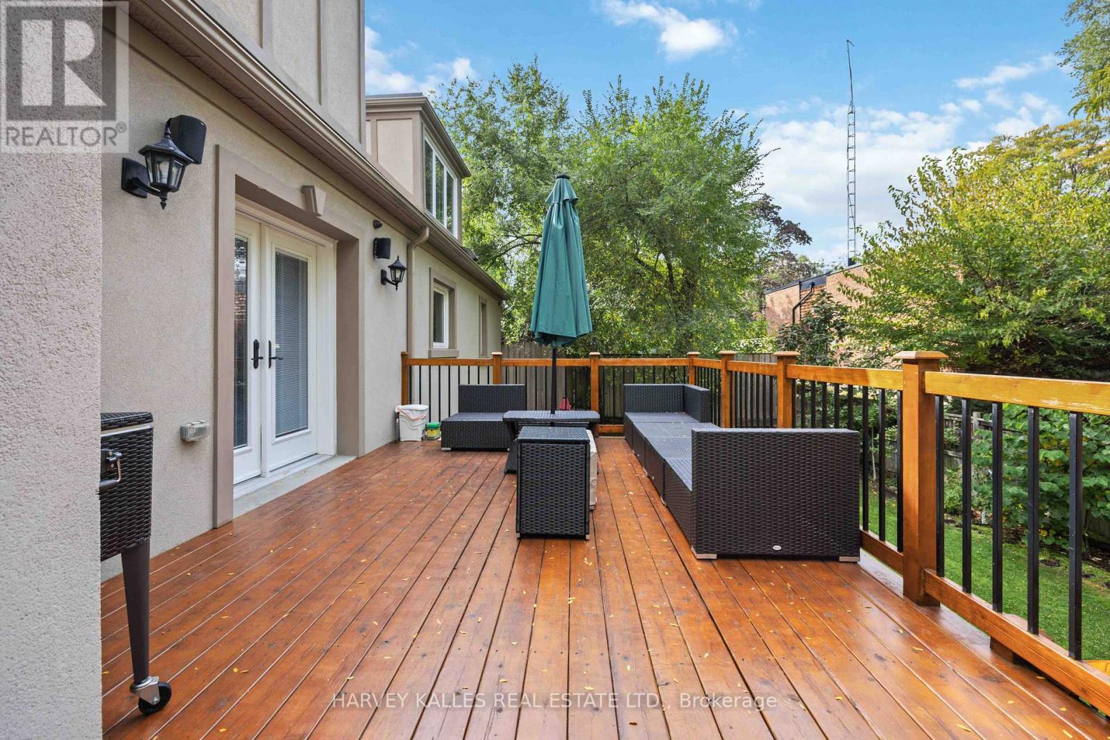 27 Ashley Park Road, Toronto, Ontario  M9A 4C9 - Photo 43 - W13093292
