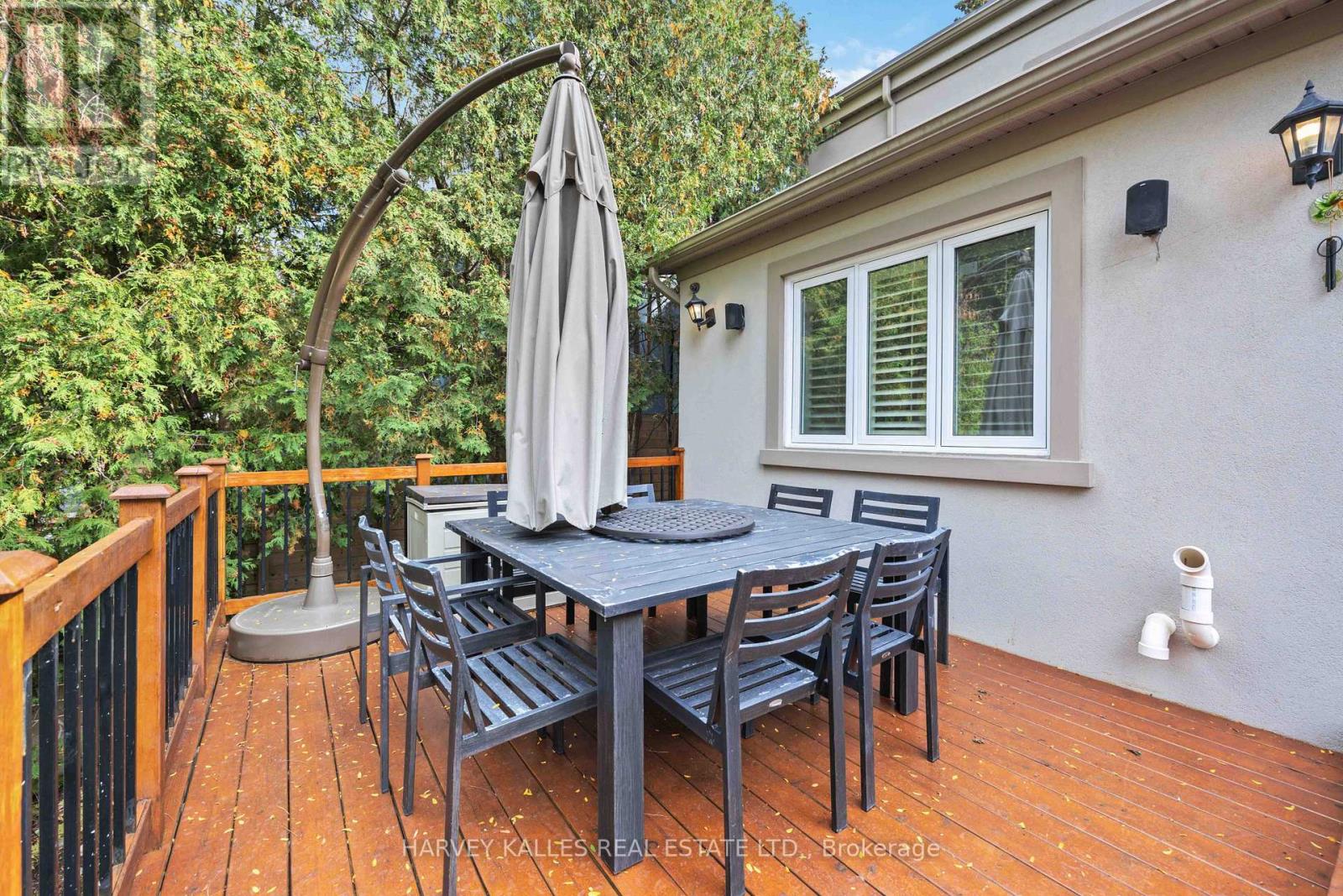 27 Ashley Park Road, Toronto, Ontario  M9A 4C9 - Photo 45 - W13093292