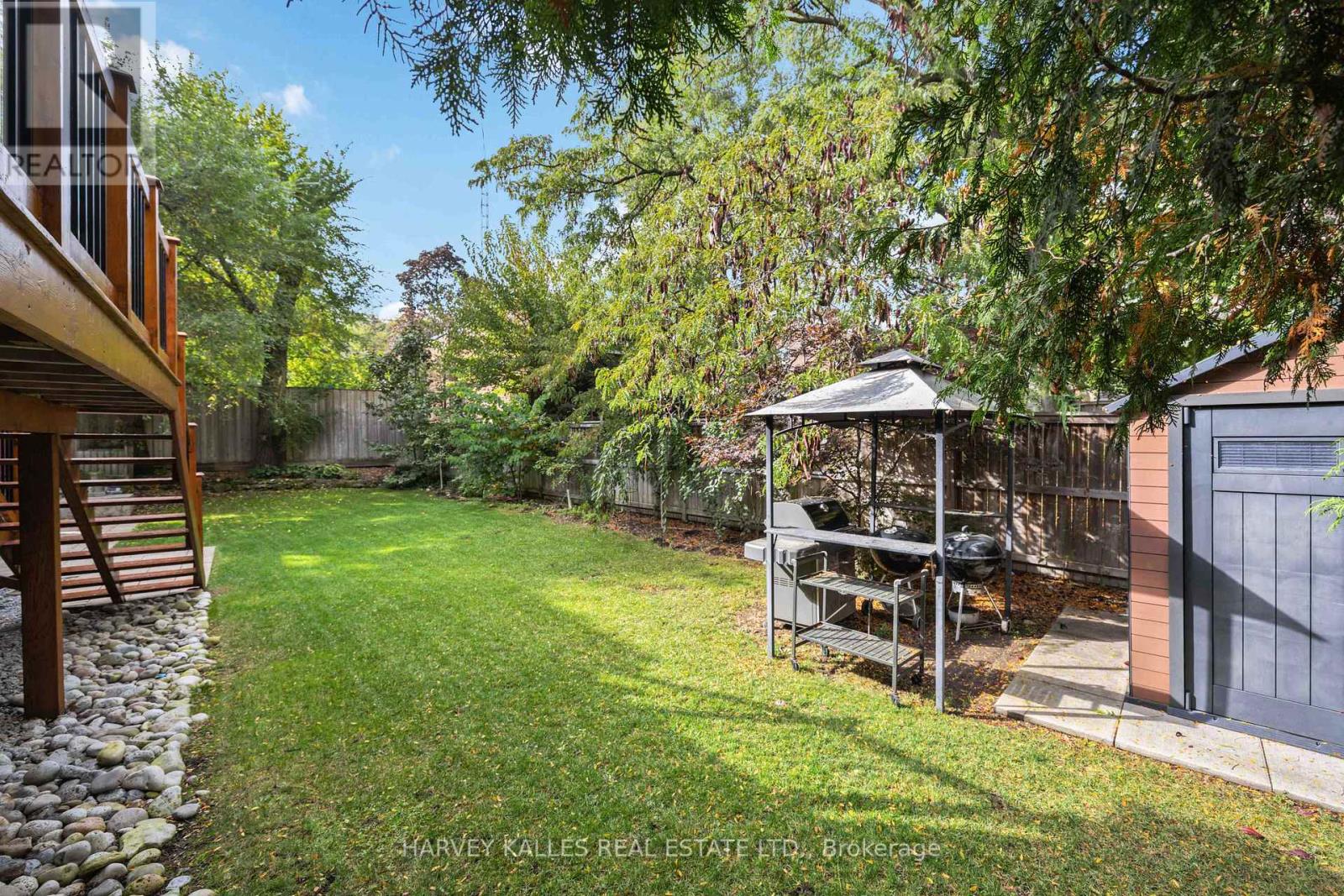 27 Ashley Park Road, Toronto, Ontario  M9A 4C9 - Photo 50 - W13093292