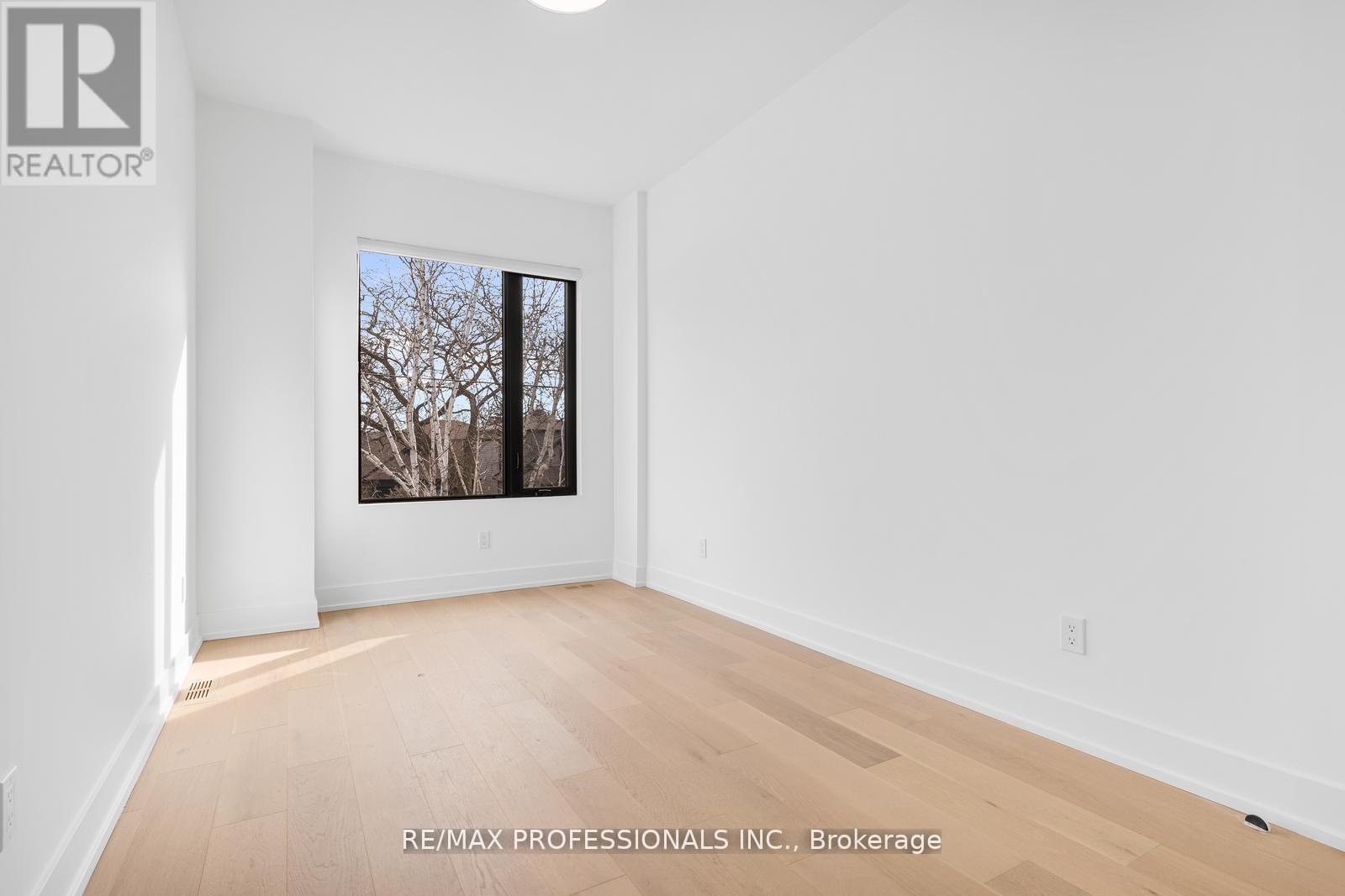 84 Twenty Ninth Street, Toronto, Ontario  M8W 3B1 - Photo 30 - W13093294