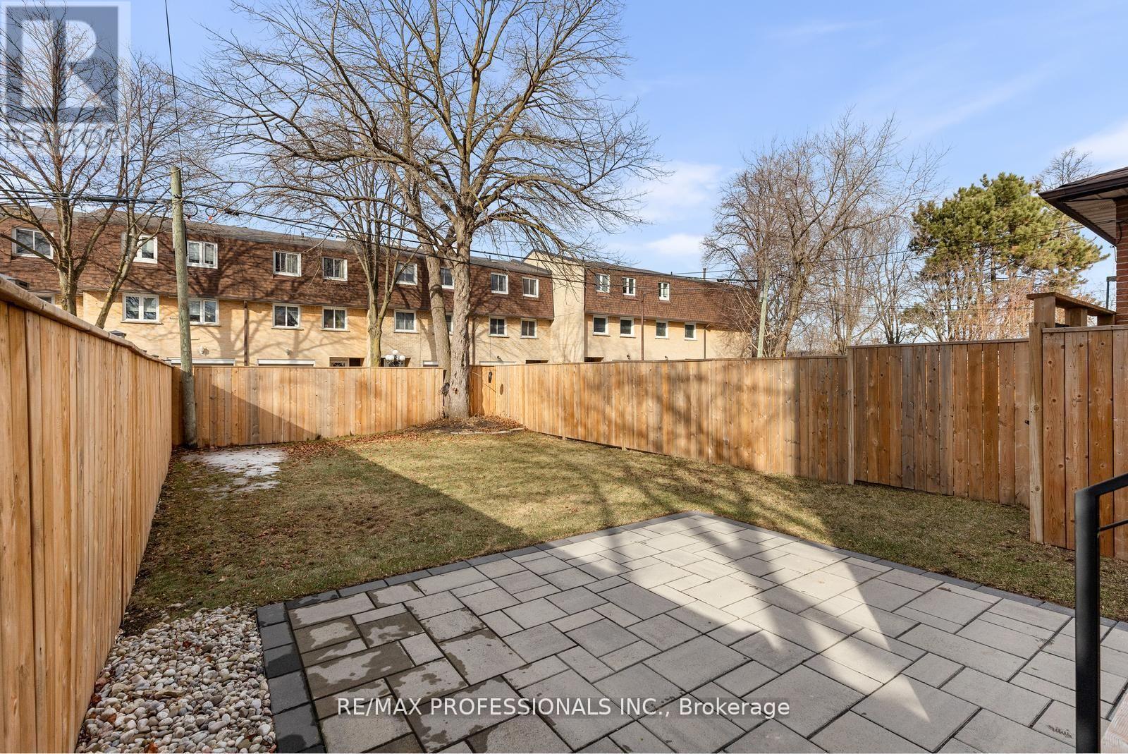 84 Twenty Ninth Street, Toronto, Ontario  M8W 3B1 - Photo 33 - W13093294