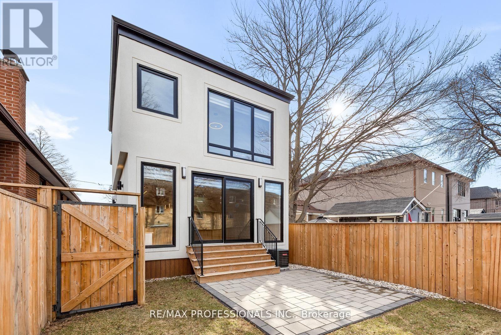 84 Twenty Ninth Street, Toronto, Ontario  M8W 3B1 - Photo 35 - W13093294