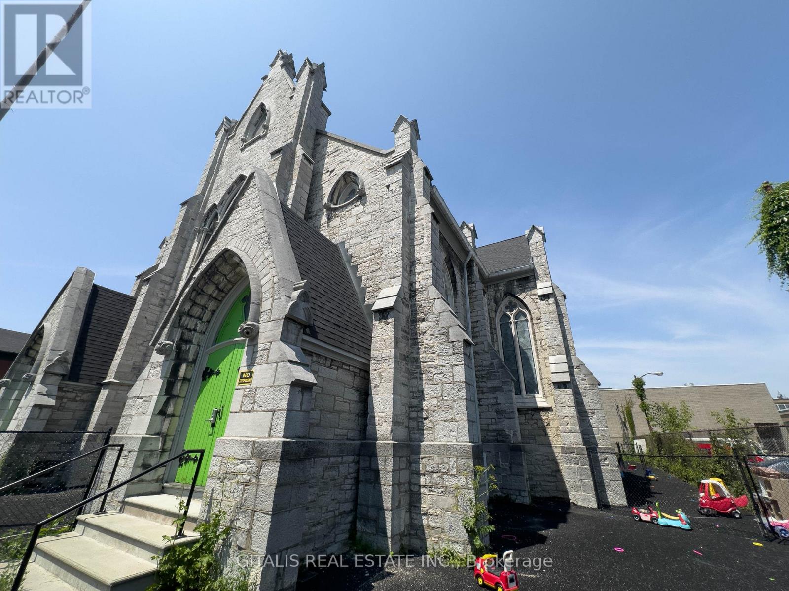 126 Wellington Street, Kingston, Ontario  K7L 3C7 - Photo 4 - X13093306