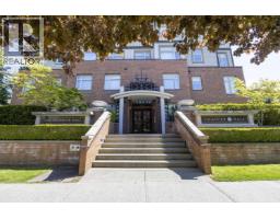 320 2250 WESBROOK MALL, Vancouver, British Columbia