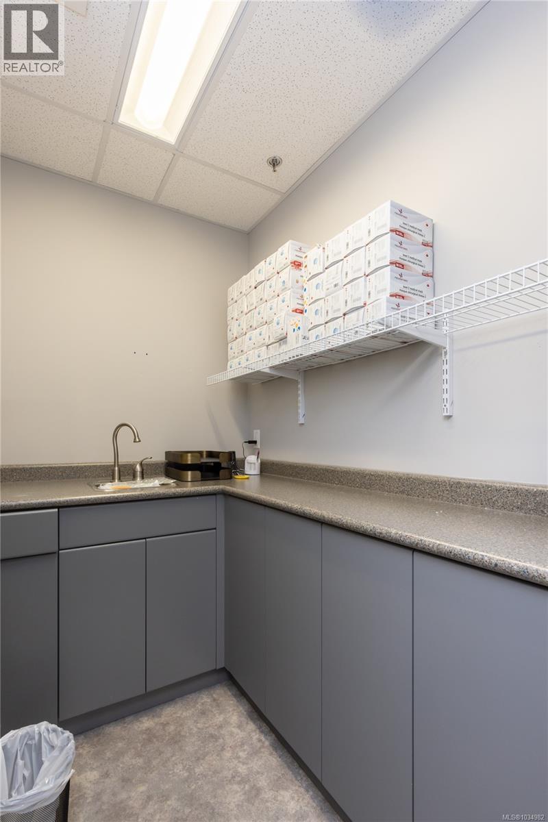 204 1650 Terminal Ave, Nanaimo, British Columbia  V9S 0A3 - Photo 18 - 1034982