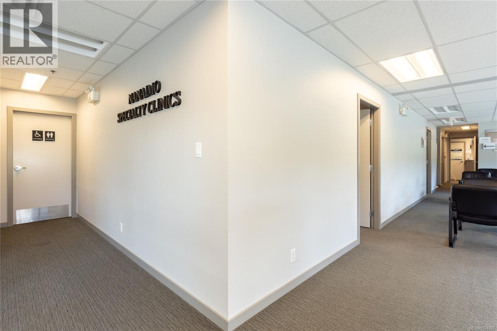 204 1650 Terminal Ave, Nanaimo, British Columbia  V9S 0A3 - Photo 5 - 1034982