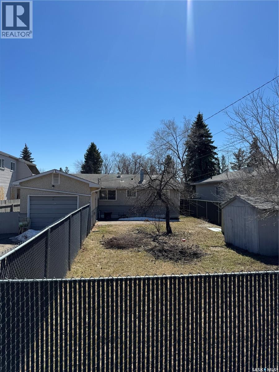 552 6th Street E, Prince Albert, Saskatchewan  S6V 0N4 - Photo 21 - SK029534