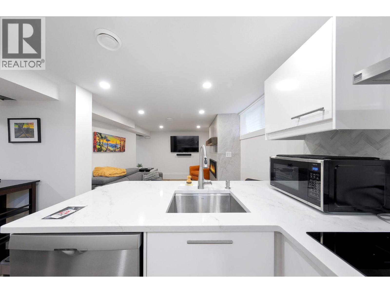 4215 20th Street, Vernon, British Columbia  V1T 4E2 - Photo 35 - 10386291