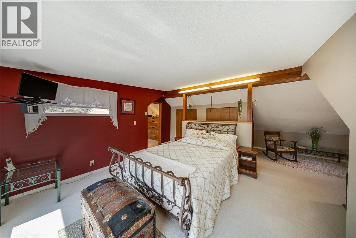 1239 Third Avenue, Trail, British Columbia  V1R 1P1 - Photo 23 - 10386250