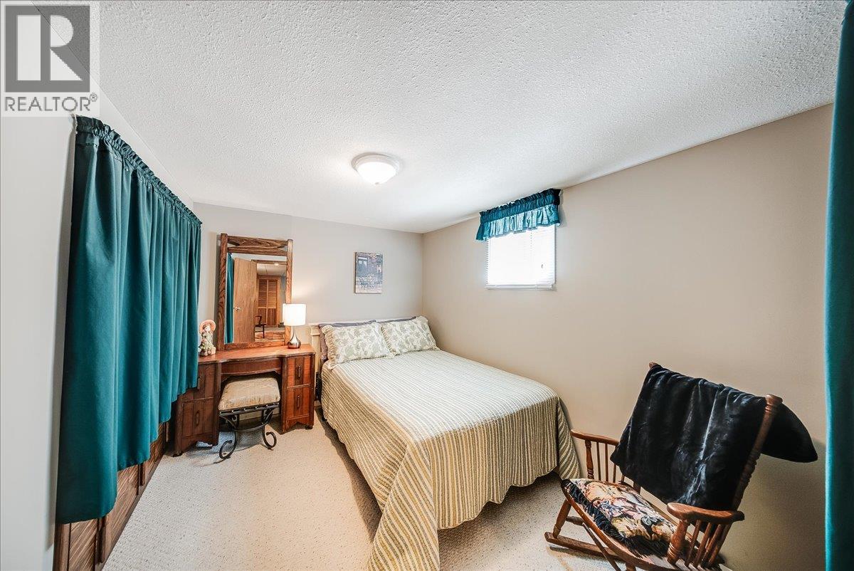 1239 Third Avenue, Trail, British Columbia  V1R 1P1 - Photo 30 - 10386250