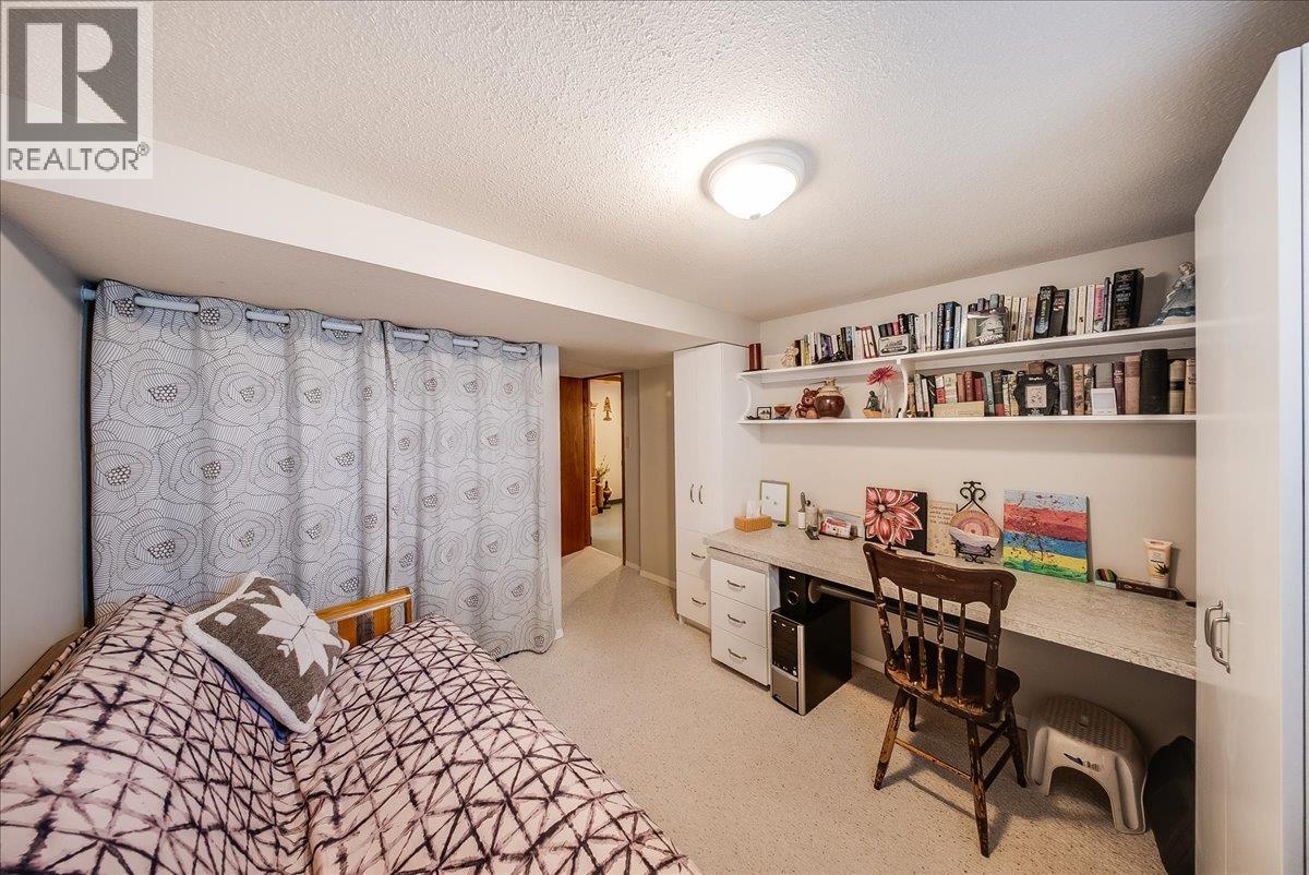 1239 Third Avenue, Trail, British Columbia  V1R 1P1 - Photo 32 - 10386250