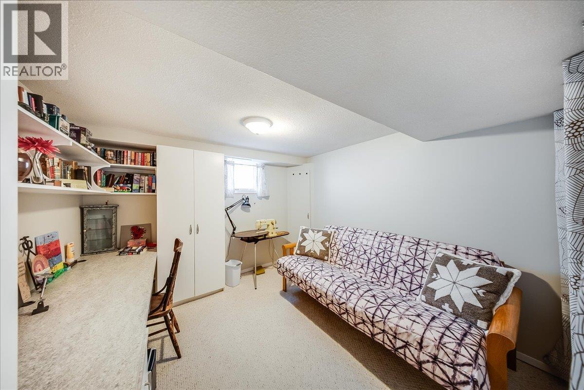 1239 Third Avenue, Trail, British Columbia  V1R 1P1 - Photo 33 - 10386250