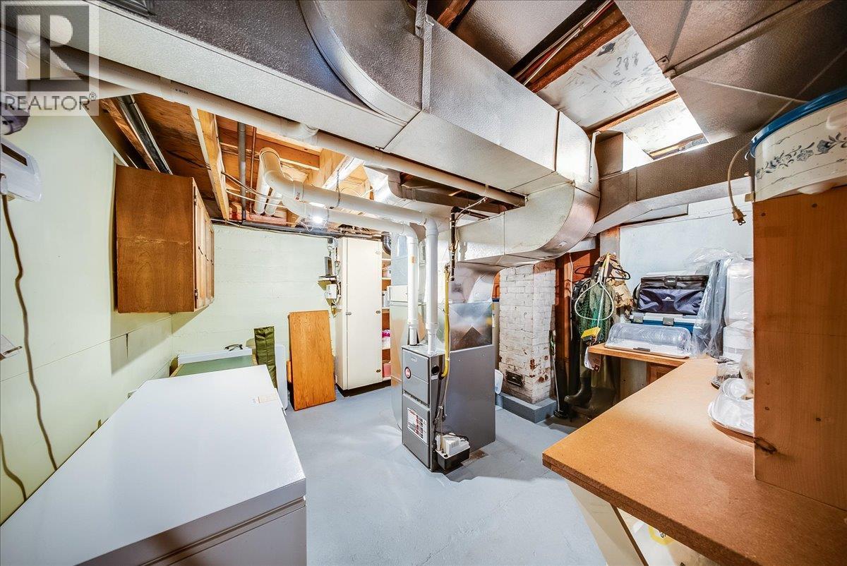 1239 Third Avenue, Trail, British Columbia  V1R 1P1 - Photo 39 - 10386250