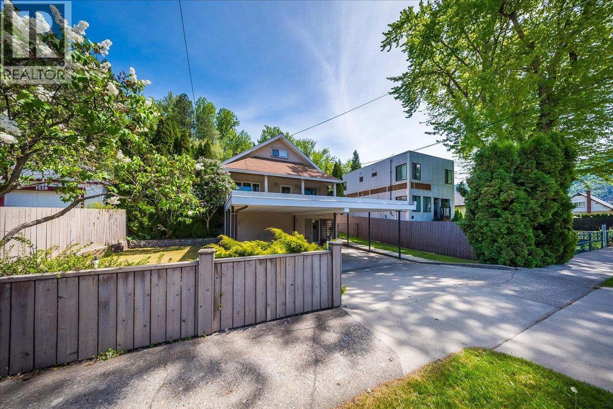1239 Third Avenue, Trail, British Columbia  V1R 1P1 - Photo 41 - 10386250