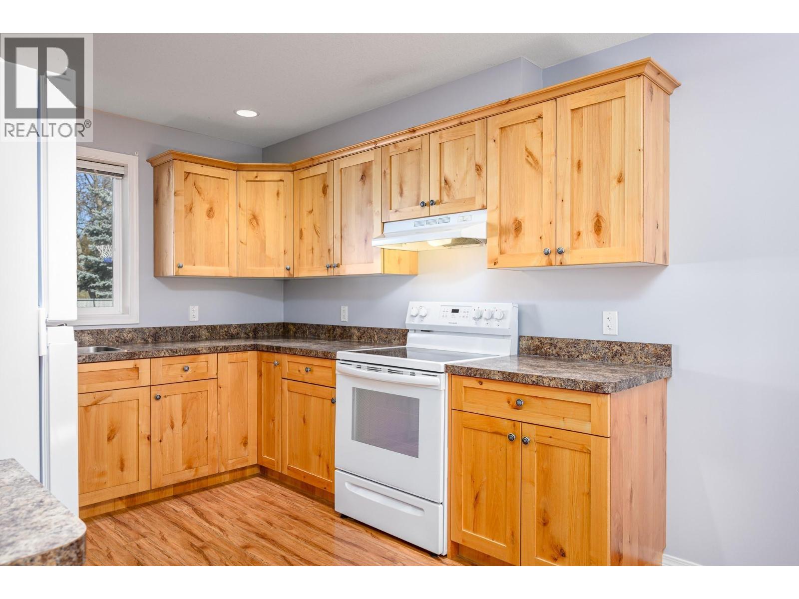 780 20 Street Ne Unit# 1-4, Salmon Arm, British Columbia  V1E 2K9 - Photo 12 - 10386172