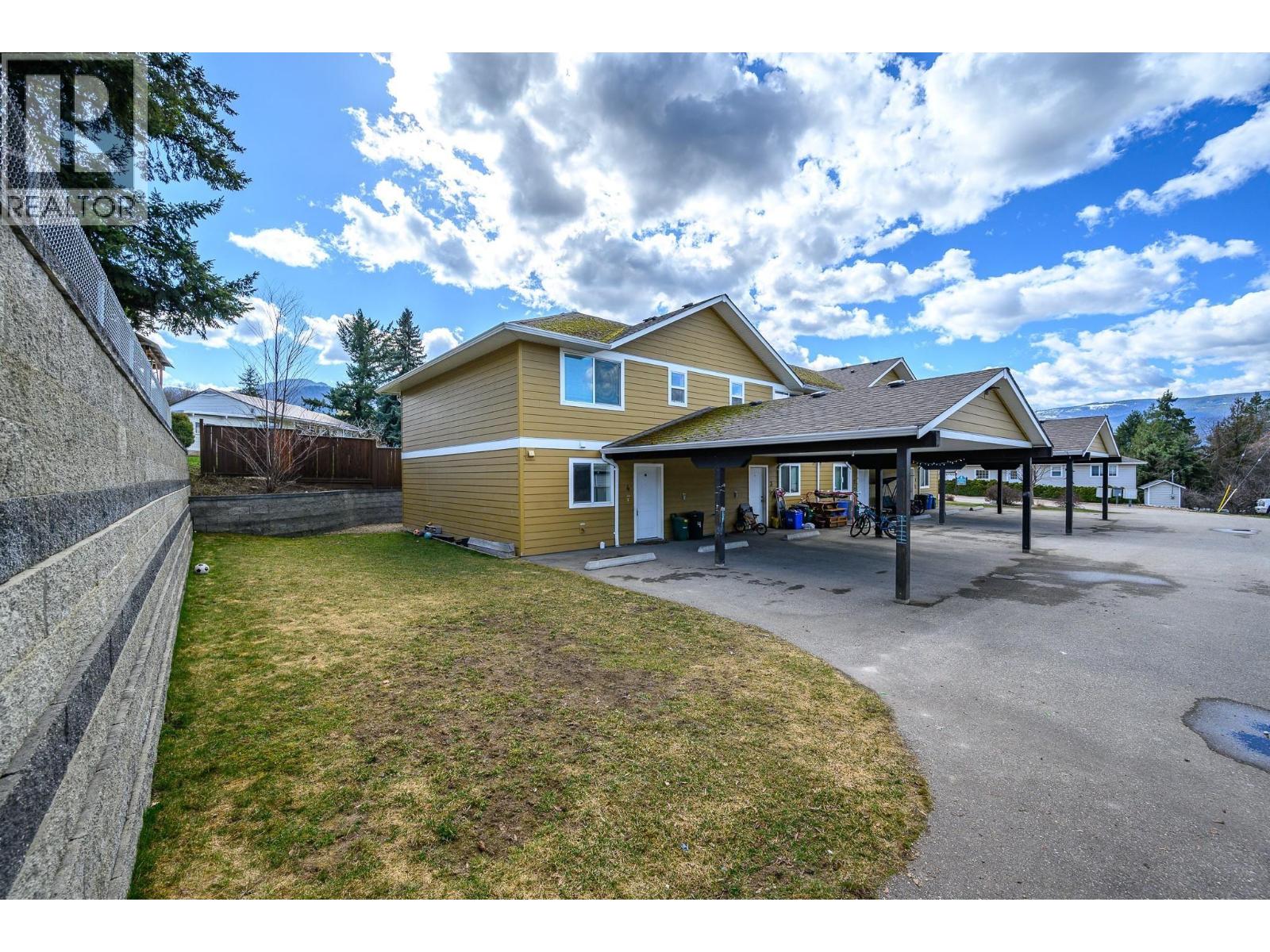 780 20 Street Ne Unit# 1-4, Salmon Arm, British Columbia  V1E 2K9 - Photo 2 - 10386172
