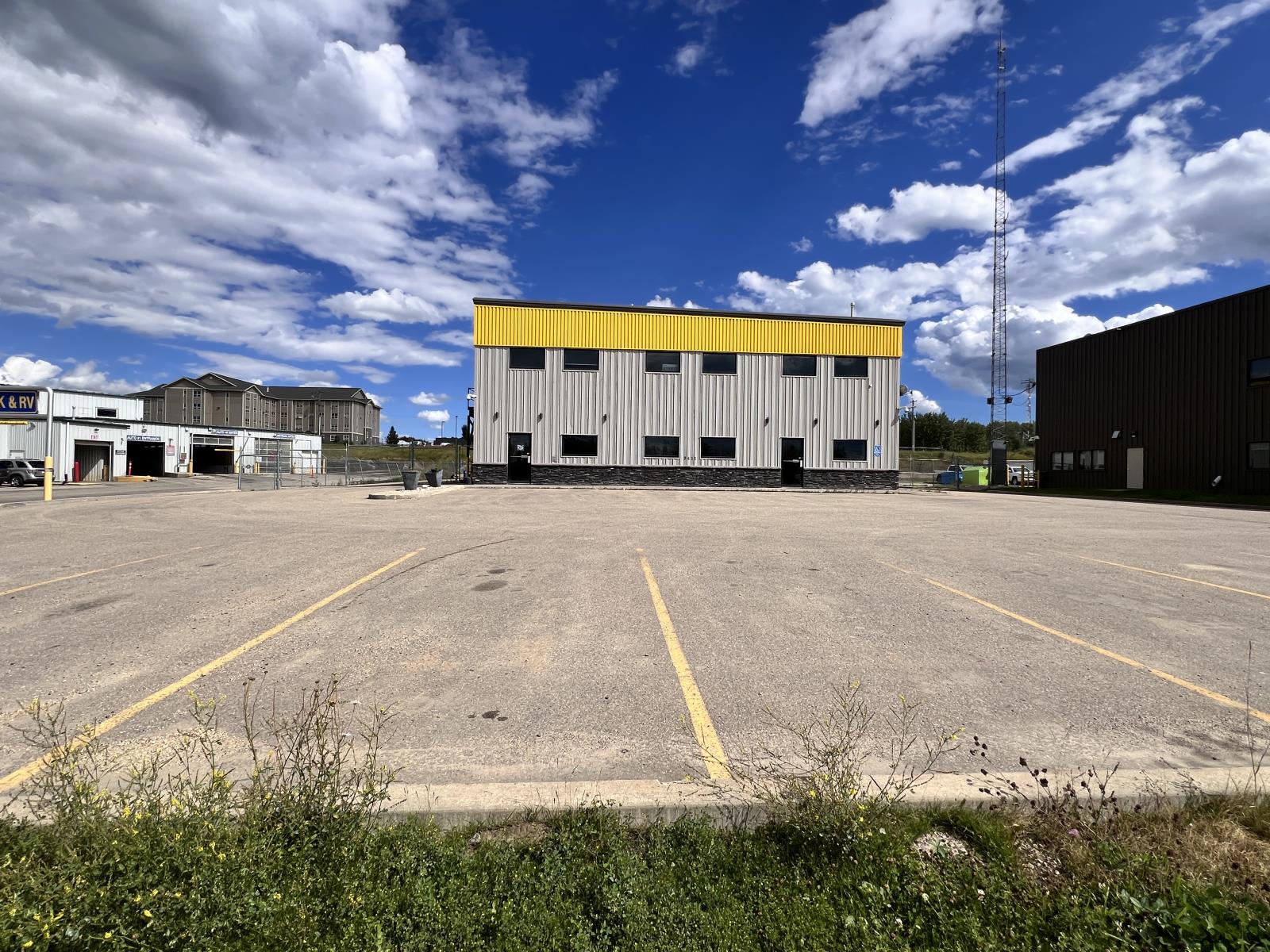 3421  50th St, drayton valley, Alberta