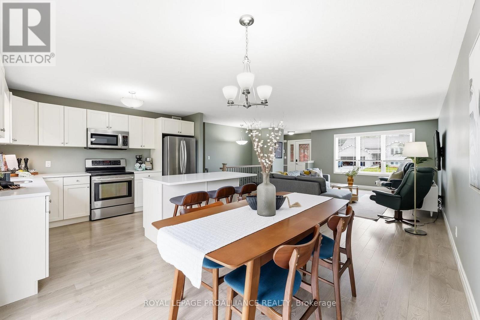 9 Mitchell Drive, Quinte West, Ontario  K0K 2C0 - Photo 12 - X13093392