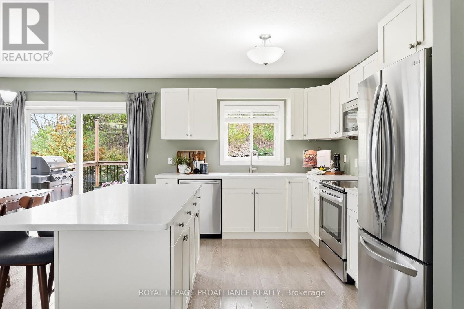 9 Mitchell Drive, Quinte West, Ontario  K0K 2C0 - Photo 14 - X13093392