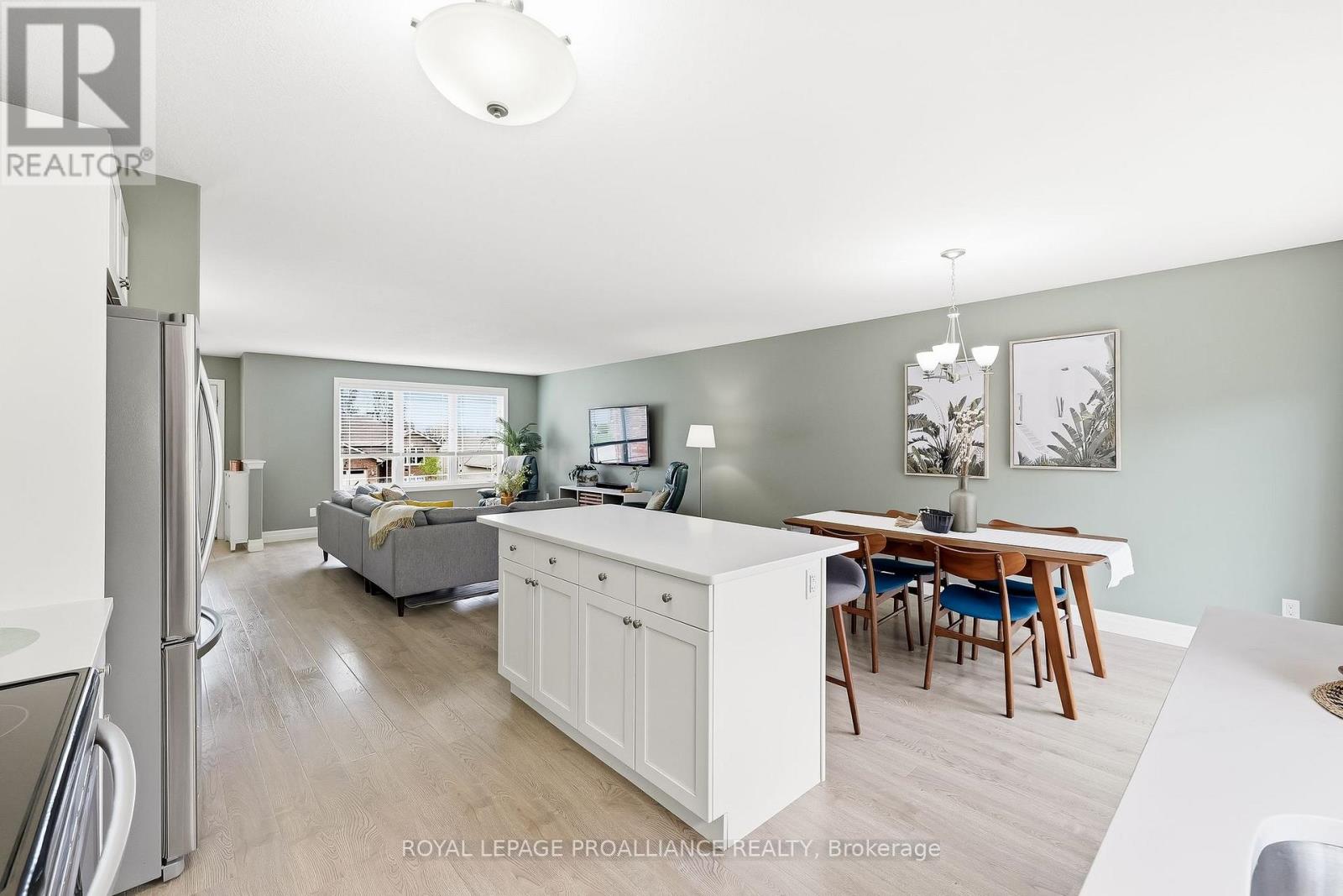 9 Mitchell Drive, Quinte West, Ontario  K0K 2C0 - Photo 15 - X13093392