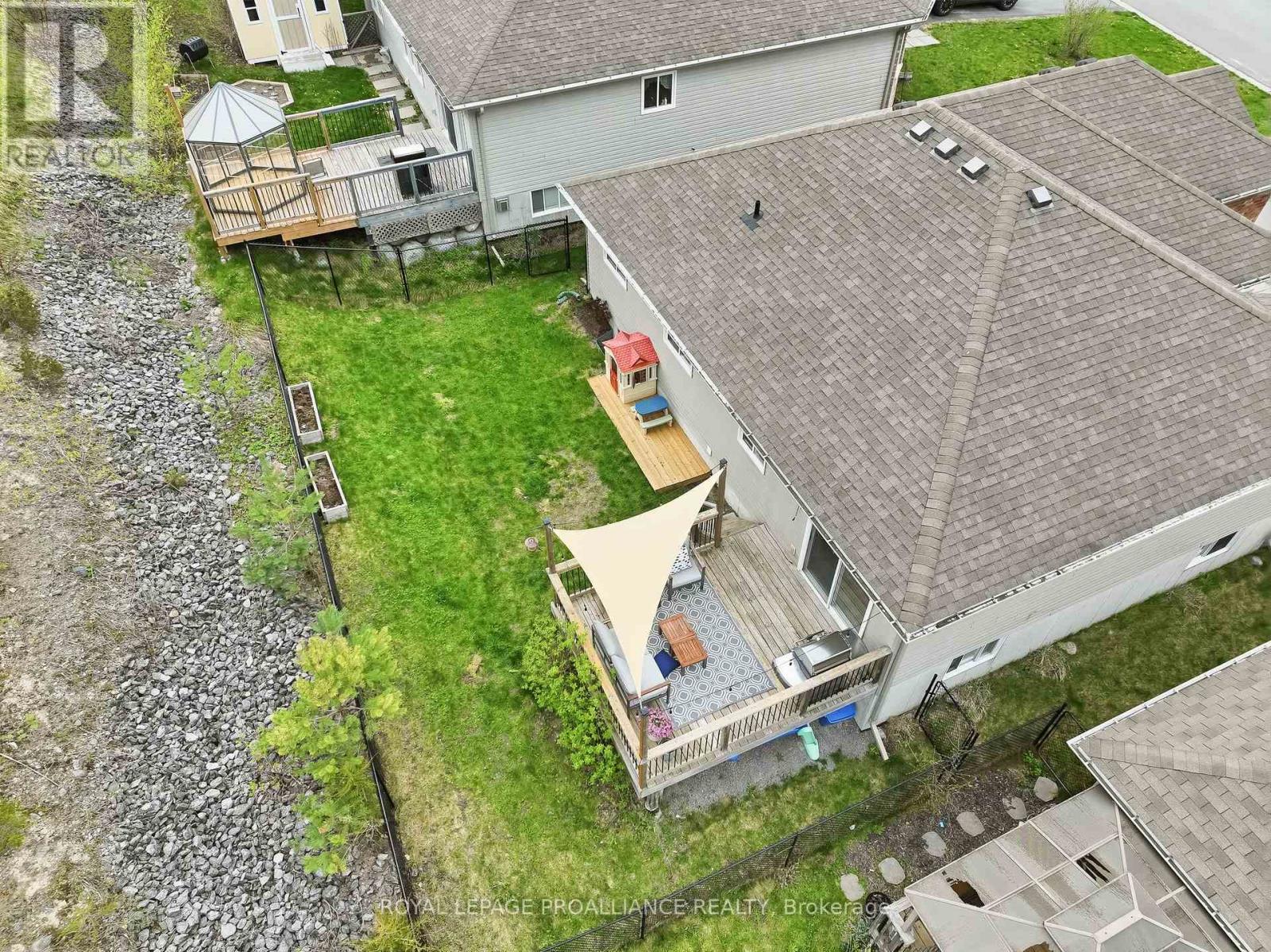 9 Mitchell Drive, Quinte West, Ontario  K0K 2C0 - Photo 42 - X13093392