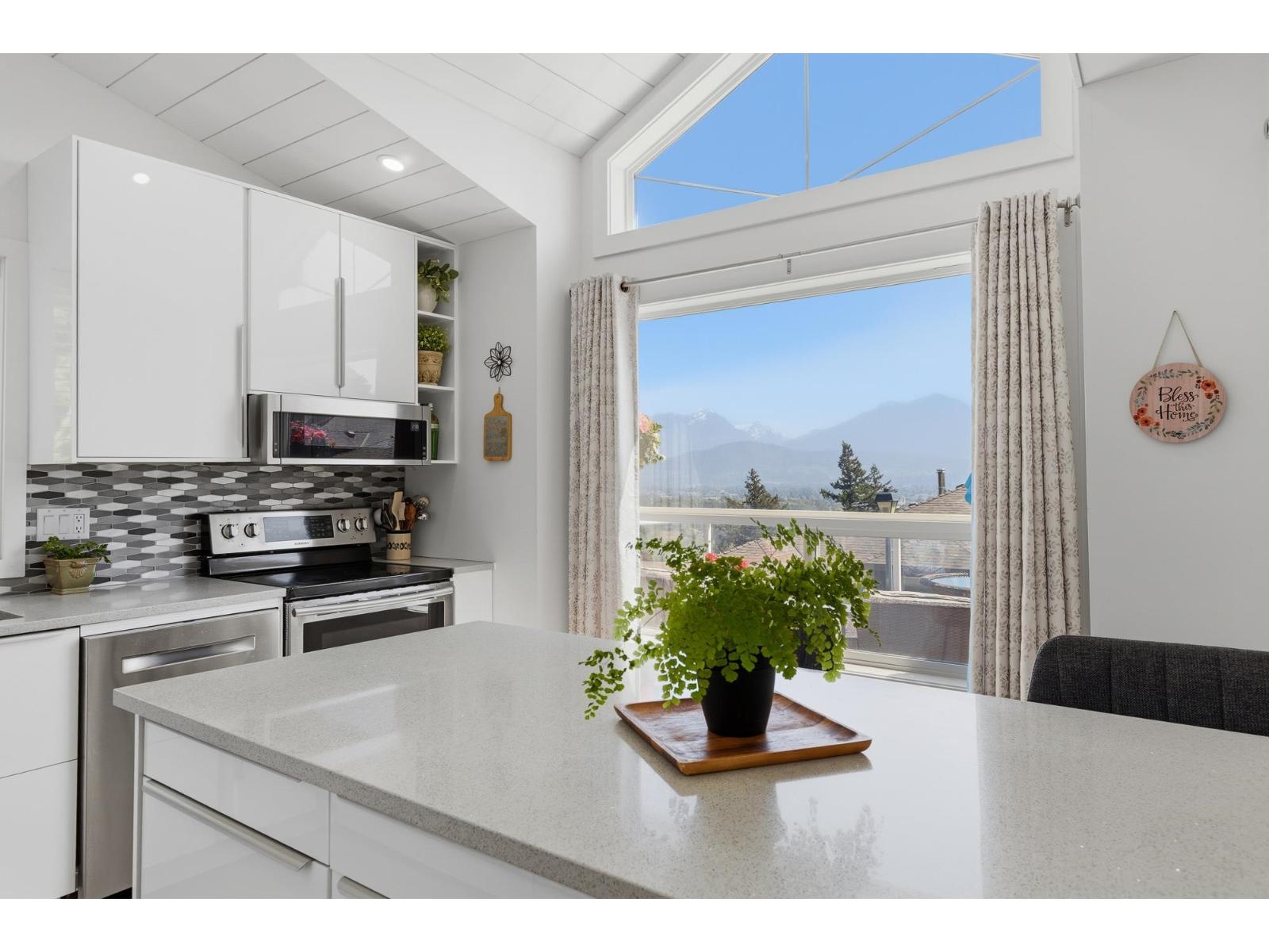 46 8590 Sunrise Drive, Chilliwack Mountain, Chilliwack, British Columbia  V2R 3Z4 - Photo 14 - R3120376
