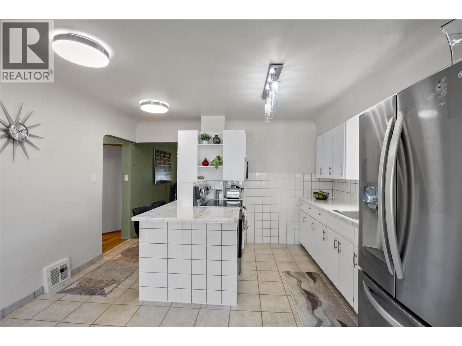 760 Munro Street, Kamloops, British Columbia  V2C 3E8 - Photo 12 - 10386178