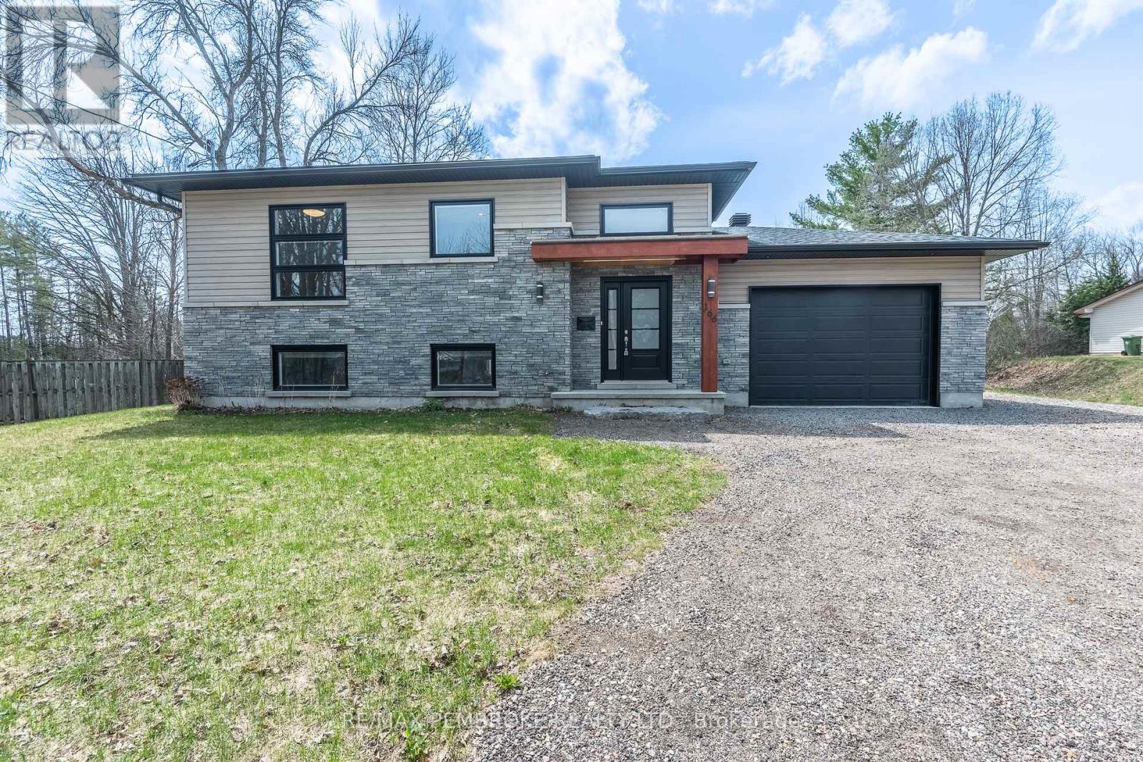 166 Golf Course Road, Laurentian Valley, Ontario  K8A 7B1 - Photo 10 - X13093320