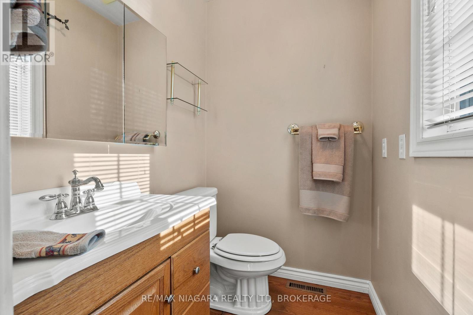 73 First St Louth Street, St. Catharines, Ontario  L2W 1A6 - Photo 23 - X13093378