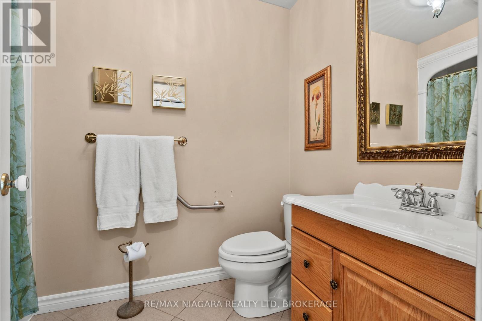 73 First St Louth Street, St. Catharines, Ontario  L2W 1A6 - Photo 26 - X13093378