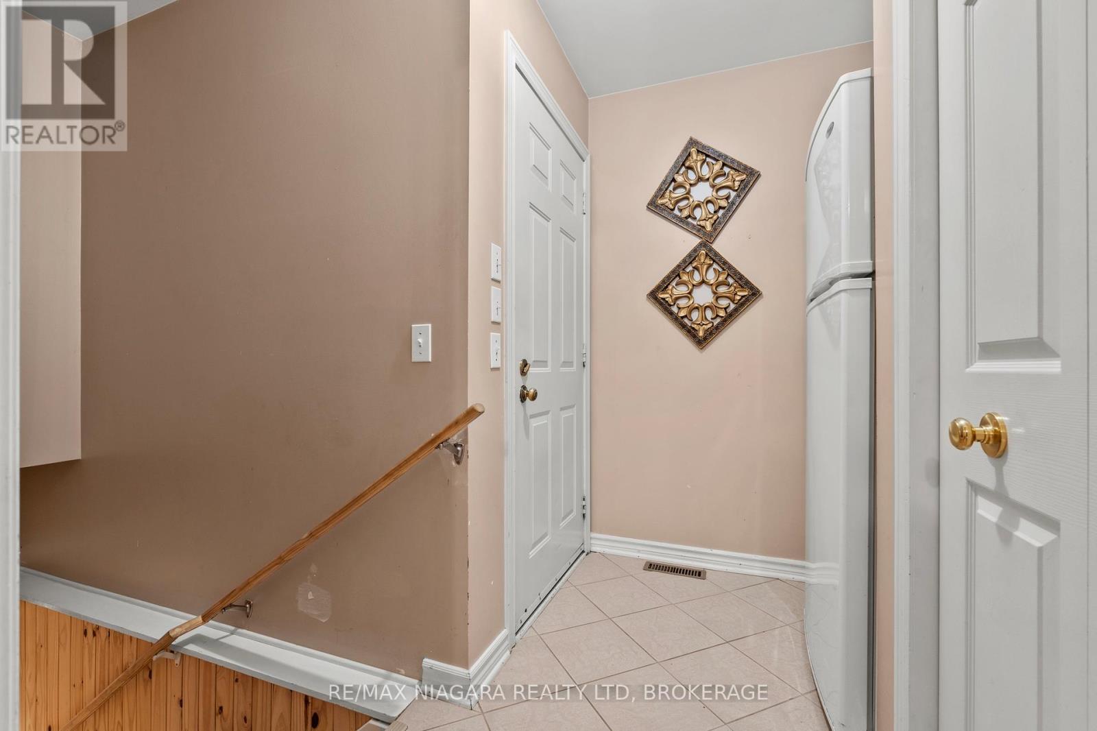 73 First St Louth Street, St. Catharines, Ontario  L2W 1A6 - Photo 28 - X13093378