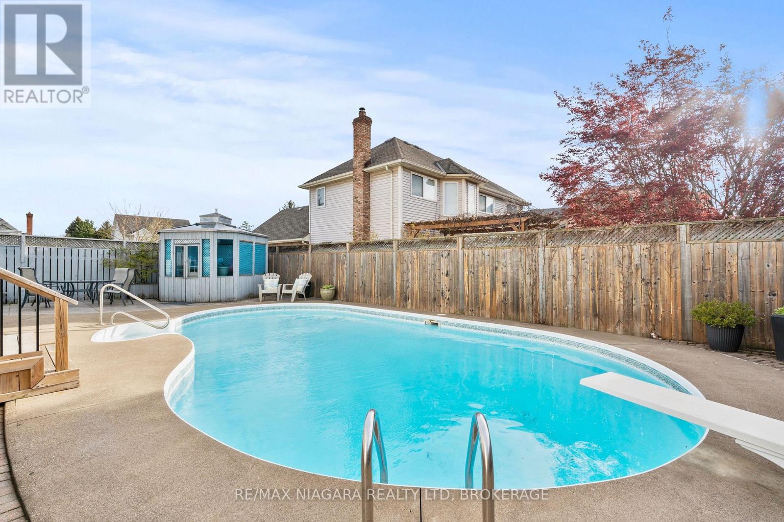 73 First St Louth Street, St. Catharines, Ontario  L2W 1A6 - Photo 3 - X13093378